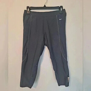 Nike Dri Fit Size Medium EUC